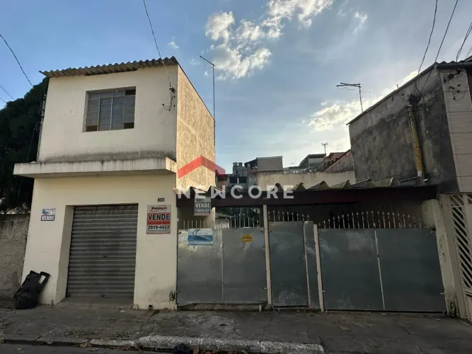 Casa em Avenida Francisco de Santa Maria - Parque Colonial - São Paulo/SP