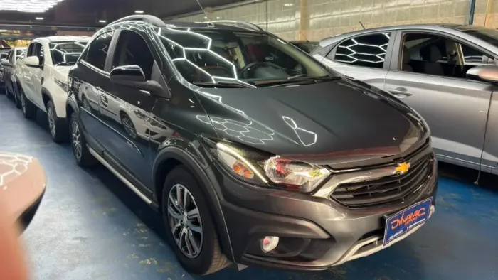 Chevrolet Onix Activ 1.4 8V Flex Aut. 4P 2018