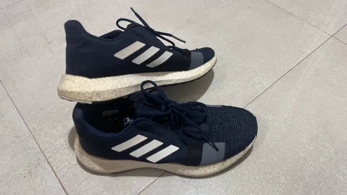 Tênis Adidas SenseBOOST GO (Boost)