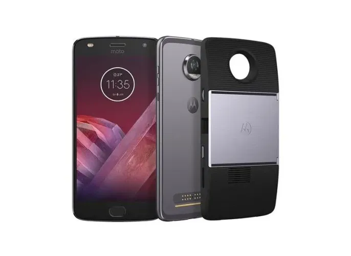 MOTO Z2 PLAY COM PROJETOR INTEGRADO