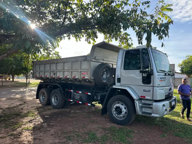 Ford cargo 2422