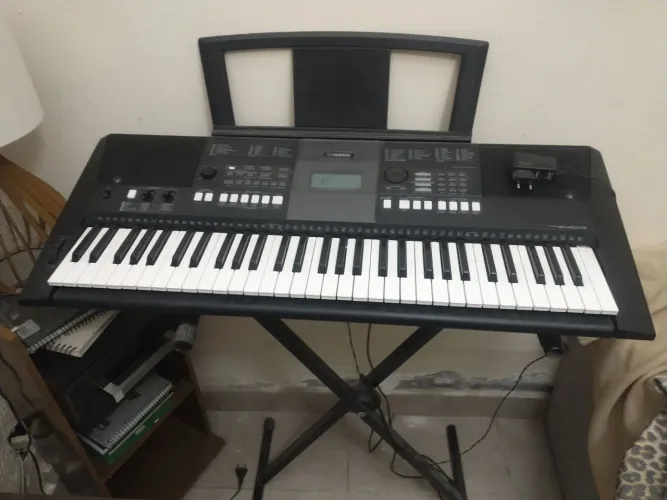 TECLADO DA YAMAHA BARATO !!!