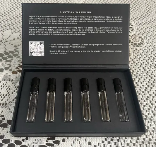 L?Artisan Parfumeur Discovery Set 6 x 2 mL