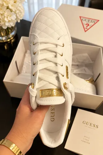 TÊNIS GUESS BRANCO COM DOURADO ? NOVO NA CAIXA