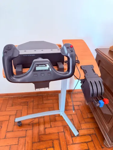 Logitech Flight Yoke System + Throttle PC - Microsoft Flight Simulator
