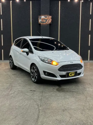 Ford Fiesta SEL 1.6 16V Flex Aut. 5P 2017