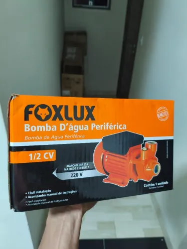 Bomba d'água 1/2 c.v foxlux nova na caixa