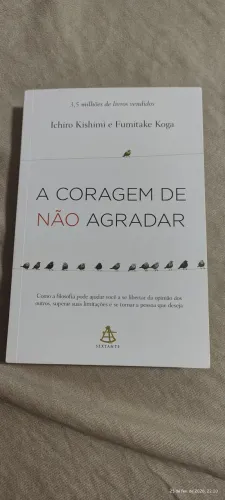 Livro A Coragem de Não Agradar - Seminovo