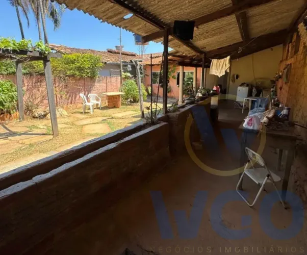 Casa para Venda em Pirenópolis, Centro, 3 dormitórios, 1 suíte, 2 banheiros, 3 vagas