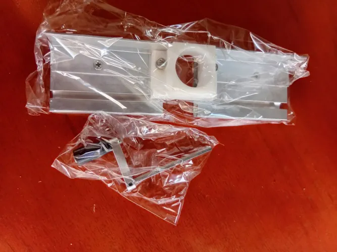 Esquadria mini mesa tupia bancada