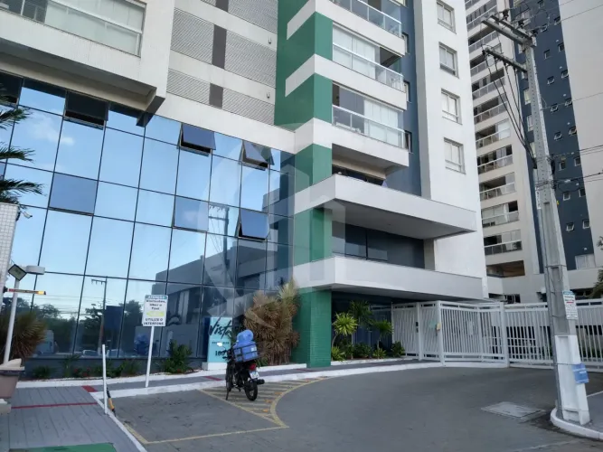 Apartamento mobiliado para locação no Condomínio Vista Beira Mar