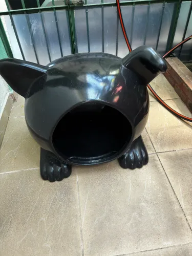 Casinha para Cachorro - Plástica Preta
