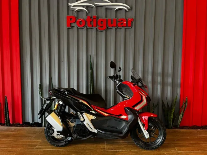 HONDA ADV 