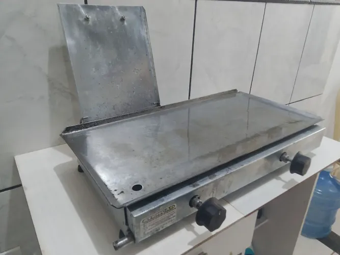 Chapa para lanches Usada 2 Acendedores