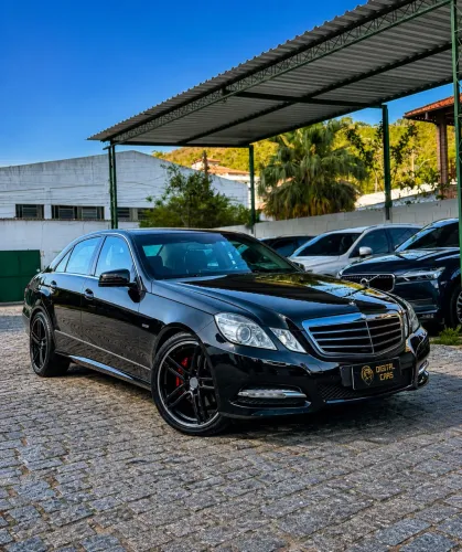 Mercedes-Benz E-250 CGI Avantgarde 1.8 16V 204cv Aut. 2011