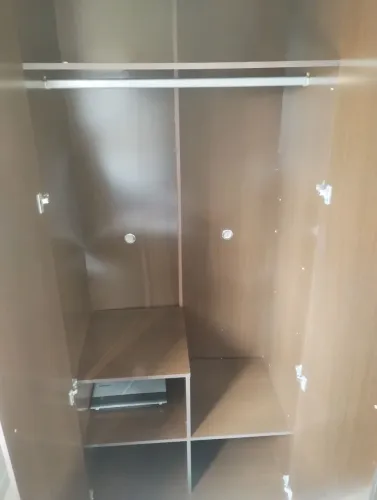 Guarda roupa 6 portas 4 gavetas