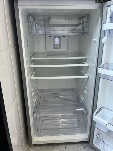 Geladeira Electrolux (Reparo)