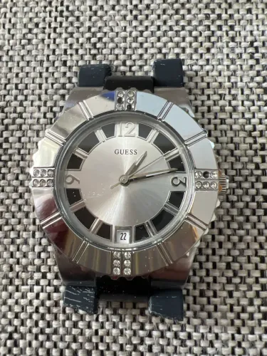 Relógio Guess sem pulseira 