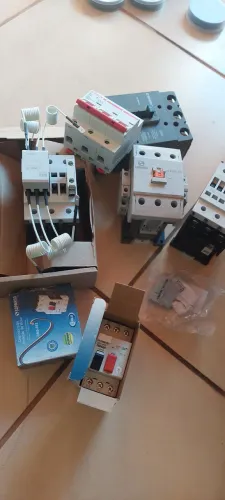 Contatores e outros Materiais Eletricos