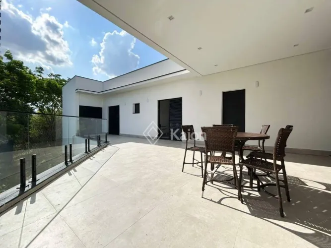 Casa à venda e locação no Condomínio Jardim Garden Ville em Itu/SP