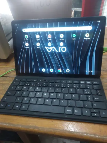 Tablet Lenovo vendo ou troco por Nootbook