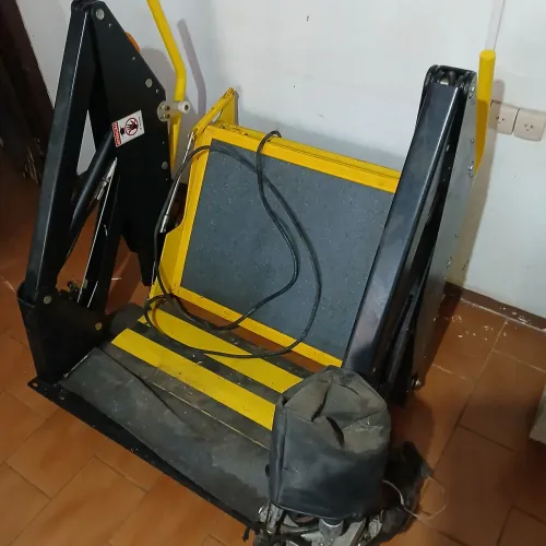 Plataforma veicular para cadeirante