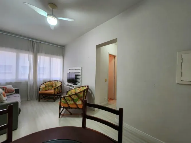 Apartamento à Venda na Praia da Enseada no Guarujá | Omega Imóveis