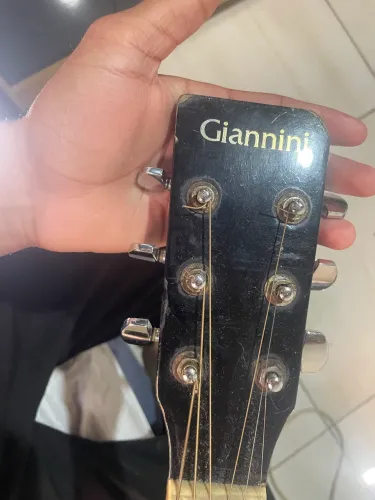 violão giannini Novo