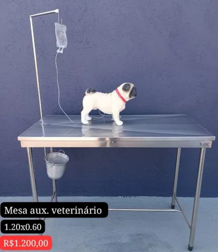 Auxiliar de veterinário em aço Inox- bancada 1.20x0.60