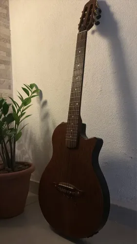 VIOLÃO GIANNINI STAGE NYLON CONSERVADO