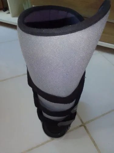 Bota imobilizadora