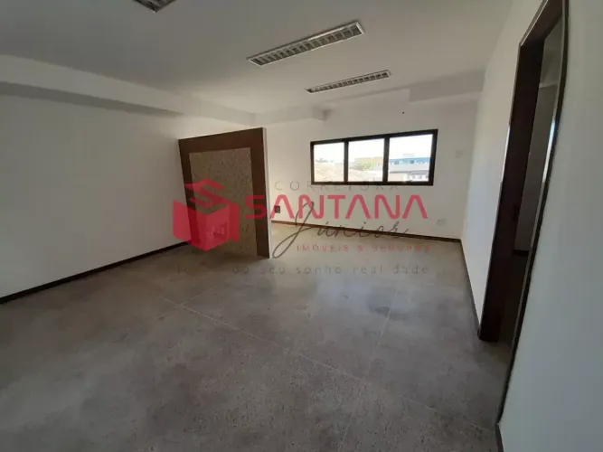 Sala Comercial para Locação na Luís Tarquínio