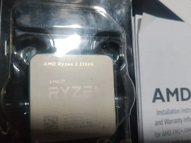 Ryzen 3 3200g com placa integrada