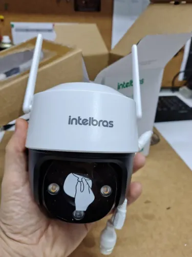Câmera de segurança Intelbras im7 colorida