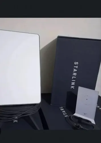 Starlink v2 usada com case e adaptador Ethernet rj45