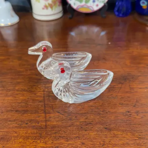 Par de Mini Cisnes em Vidro