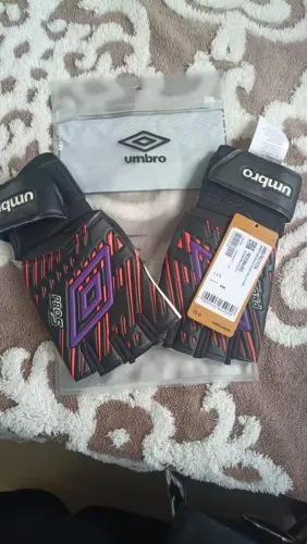 Luva goleiro Tam 8 umbro
