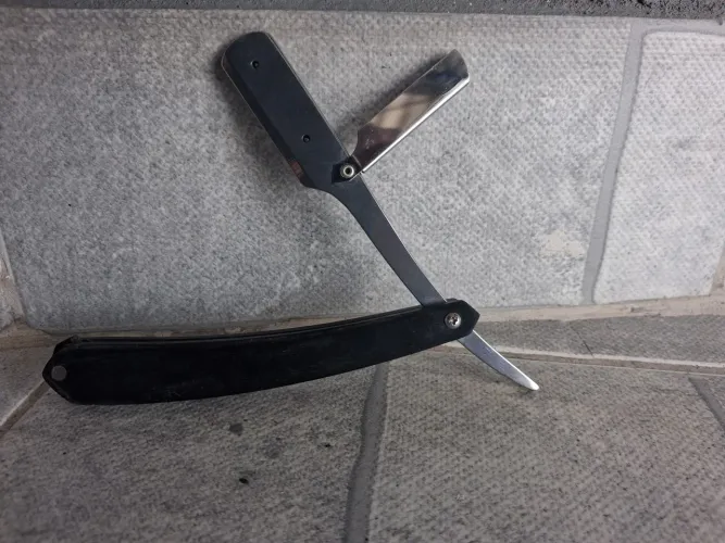 Navalha de barbear Wilkinson Sword c/ kit de lâminas