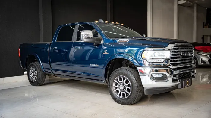 Ram 3500 Limited Longhorn 6.7 TB CD Diesel 2024
