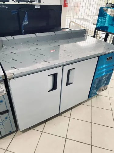 NZ. Balcão de serviço refrigerado inox 1,50m Venâncio 