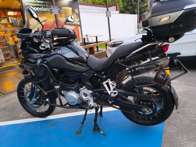 BMW GS 850 2023 TRIPLO BLACK