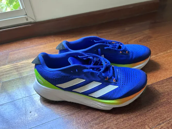 TÊNIS DE CORRIDA ADIZERO 40