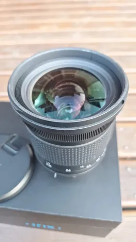 Lente Prime IRIX 30mm F/1.4 FF Foco Manual Neutrino Coating Canon EF