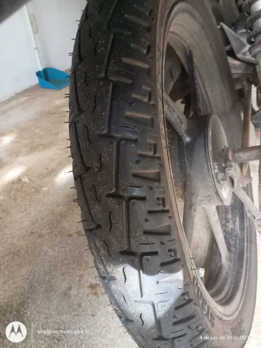 Vendo fazer 150 conservada não vaza nada tudo original ainda de fábrica só conferir 
