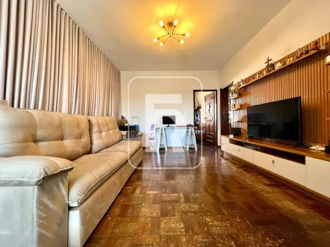 Casa à venda, 4 quartos, 4 vagas, Queluz - Conselheiro Lafaiete/MG