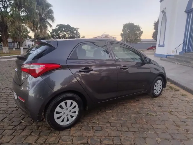 Hyundai HB20 Comf./c.plus/c.style 1.0 Flex 12V 2014