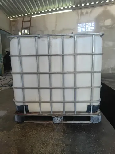 Bombona de 1000L em bom estado