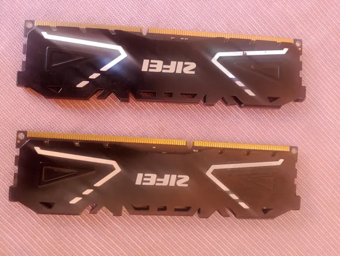 Memorias ram 8 gb cada
