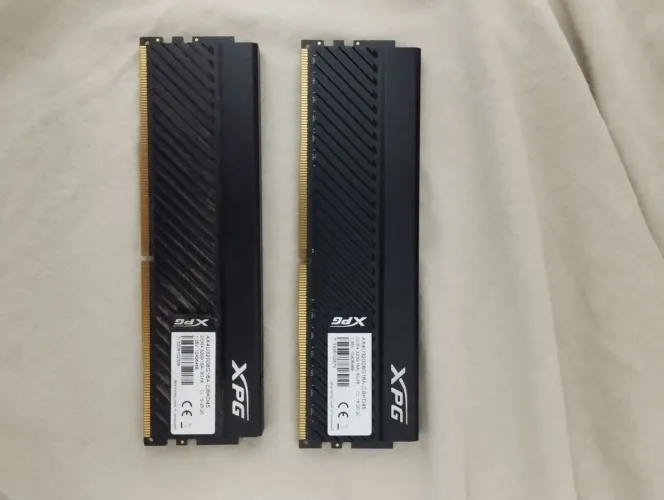 Memória RAM XPG Gammix D35 16 GB (2×8 GB) DDR4 3200 MHz CL16