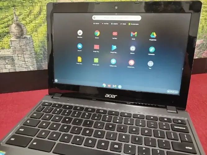 Acer Chromebook C720 - Tela 11.6 pol. - Chrome OS. Super Novo. ESTUDO TROCA